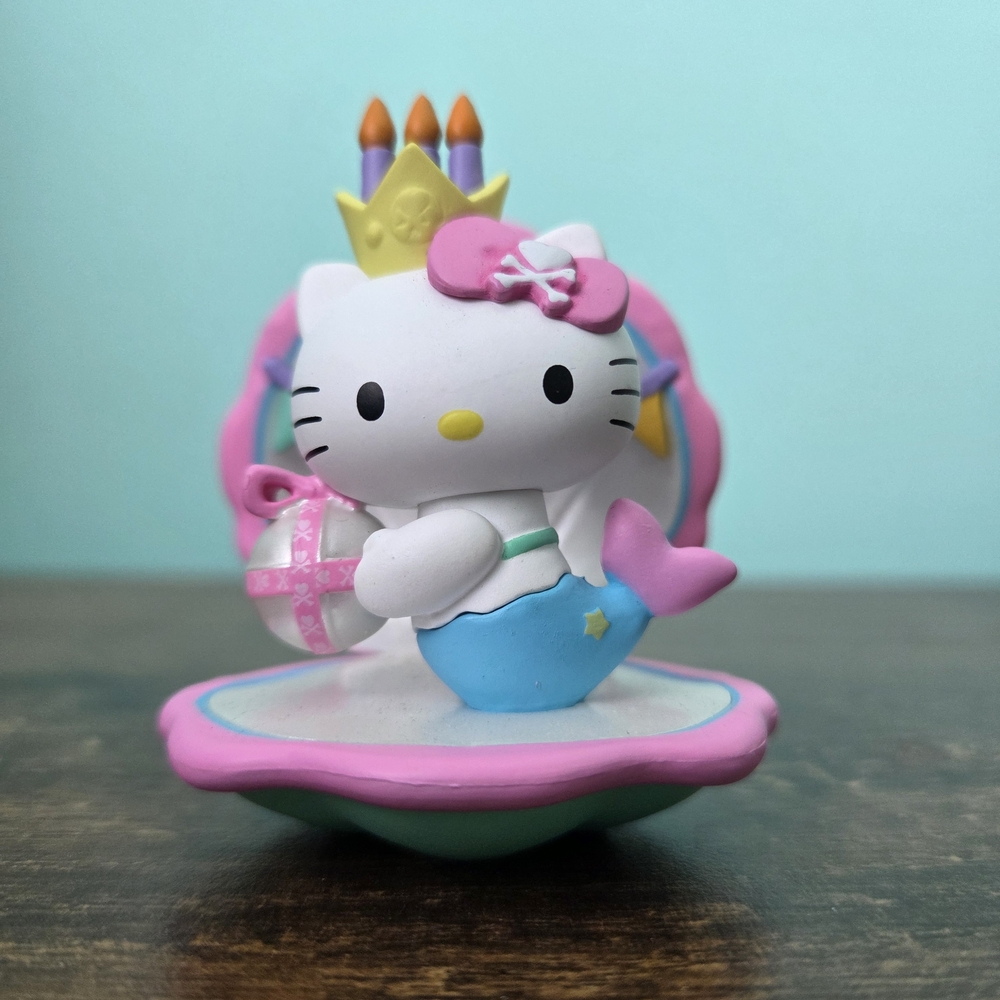 *SOLD* Tokidoki x Hello Kitty 50th Anniversary - Mer Hello Kitty